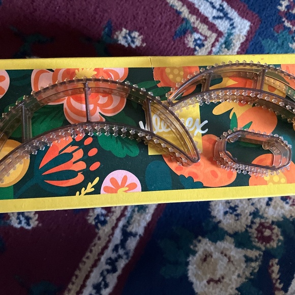 Bumpits - Picture 2 of 2